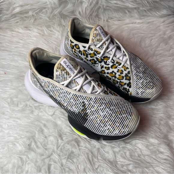 Nike Women’s Air Zoom SuperRep 2 'Leopard' Sneakers Size 6.5 US - Picture 6 of 17